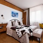Hotel Iris 3*