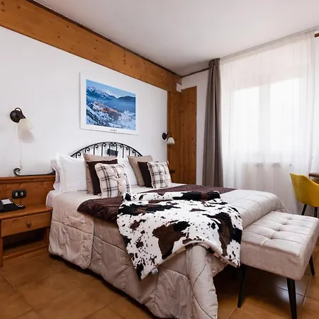 Hotell Iris 3*