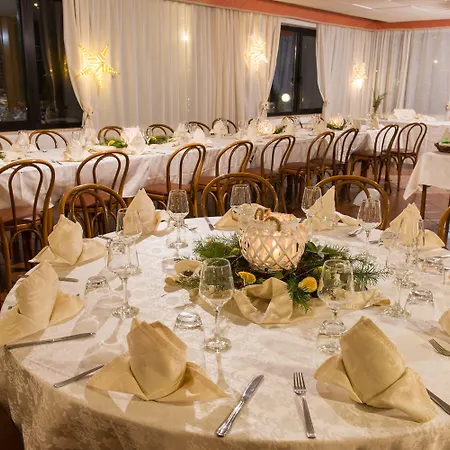 Iris Otel 3*