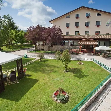 Hotell Iris Pescasseroli