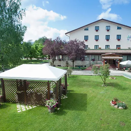 Hotell Iris Pescasseroli